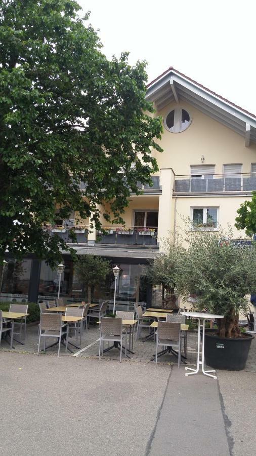 Süßen Hotel-Restaurant Zum Baeumle מראה חיצוני תמונה